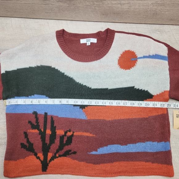 Madden NYC Women's  Scenic Desert Landscape Sweater NWT - Picture 6 of 8